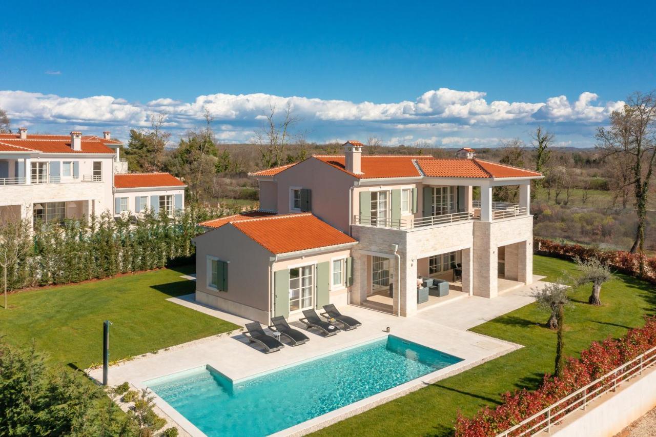 Villa Grace By Ilc *